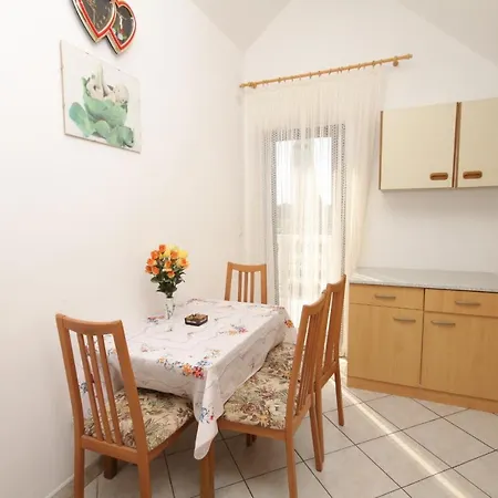 With A Parking Space Novigrad - 7037 * Novigrad Istria