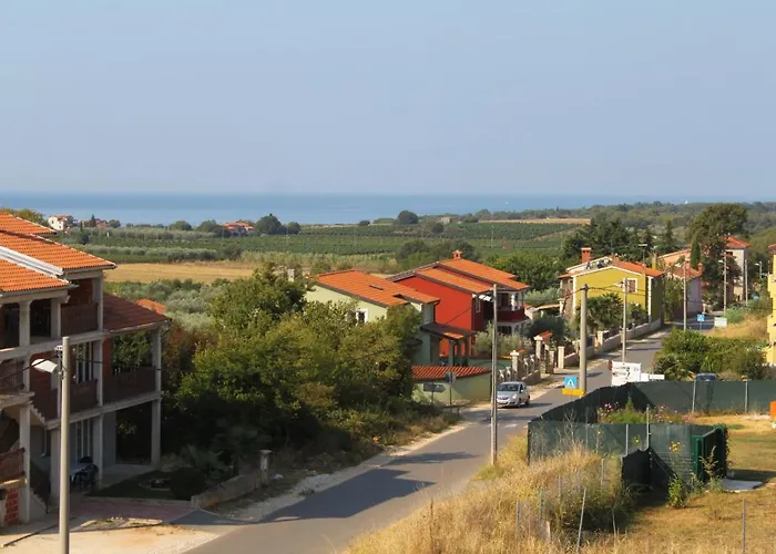 Διαμέρισμα With A Parking Space Novigrad - 7037