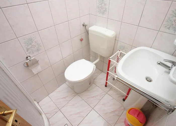 With A Parking Space Novigrad - 7037 Novigrad Istria