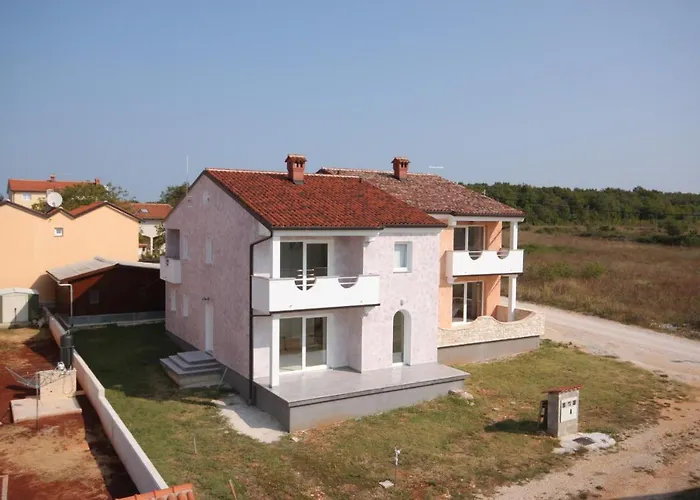 With A Parking Space Novigrad - 7037