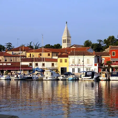 Apartment Apartments With A Parking Space Novigrad - 7135 Novigrad (Istria)