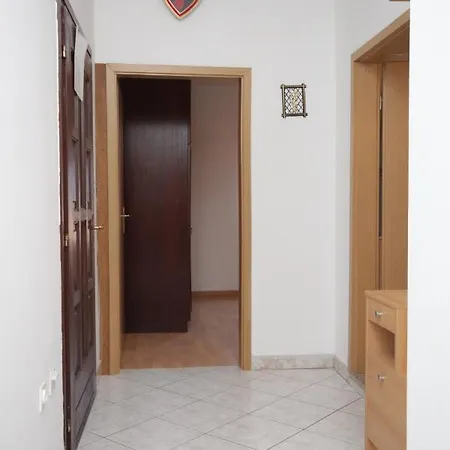 With A Parking Space Novigrad - 7037 Novigrad (Istria)